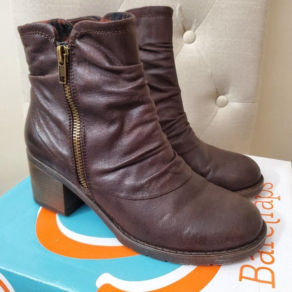 Baretraps Dixey brown low heel booties - Picture 1 of 6